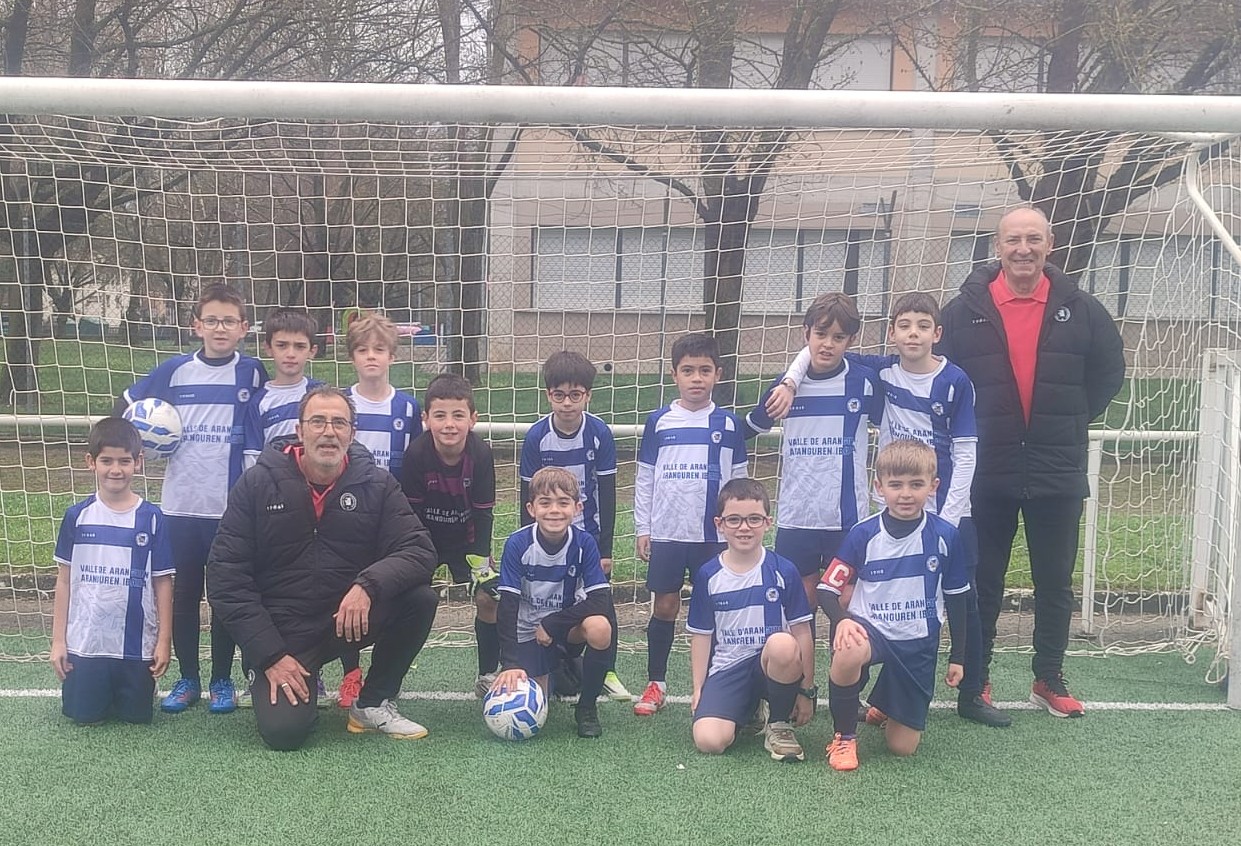 FÚTBOL 8 BENJAMÍN E (2017)  